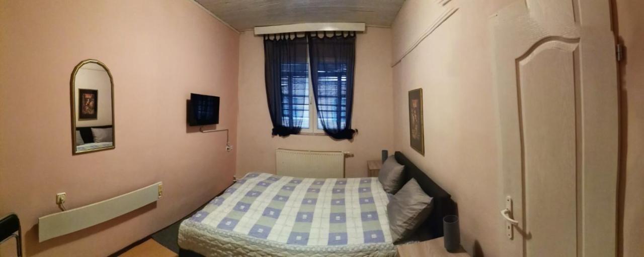 Krin Apartman Subotica Exterior foto